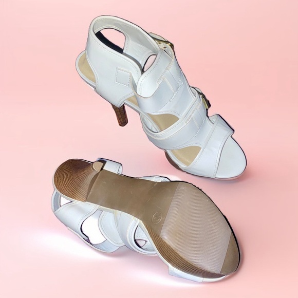 Mossimo Pavan White High Heel Shoes - Picture 4 of 6